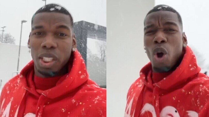 Pogba e la neve a Torino: arriva all'allenamento cantando Jingle Bells