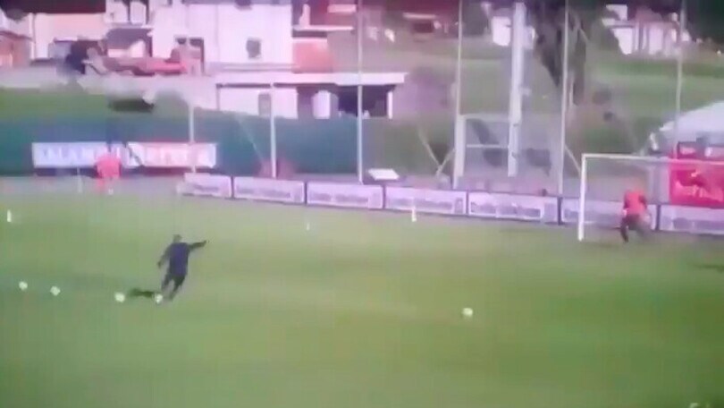Torino, Mihajlovic e il sinistro magico: tre gol su tre punizioni in allenamento