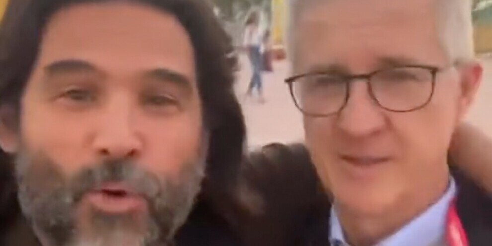 Adani, saluto social con Bizzotto: "E ora completiamo l'opera"