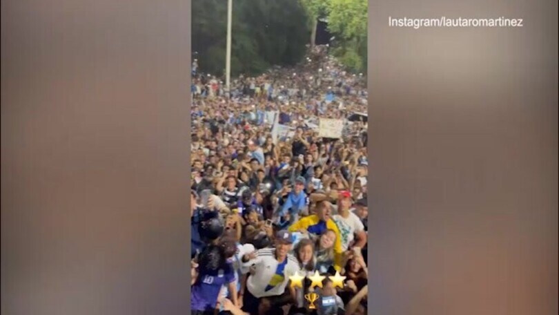 Argentina nella storia, a Buenos Aires bagno di folla
