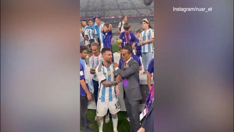 Messi e il video con Nusret: la stretta di mano è tra "Goat"