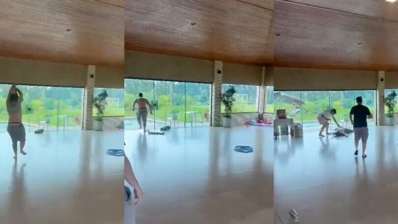 Piscina? Il tifoso dell'Argentina vuole tuffarsi per festeggiare ma la sua corsa...