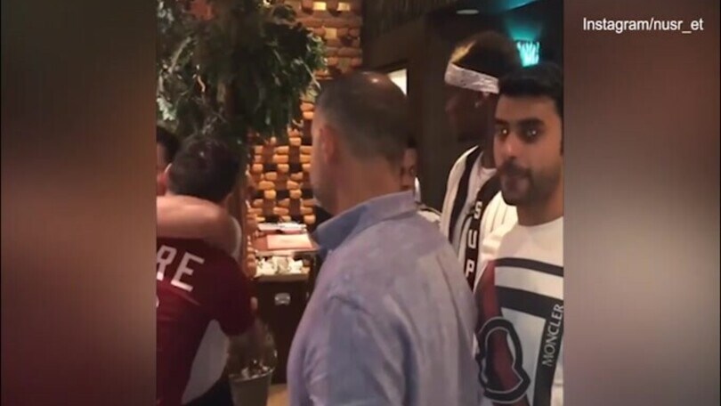 Dopo le polemiche Salt Bae risponde: ecco il video repertorio con Messi