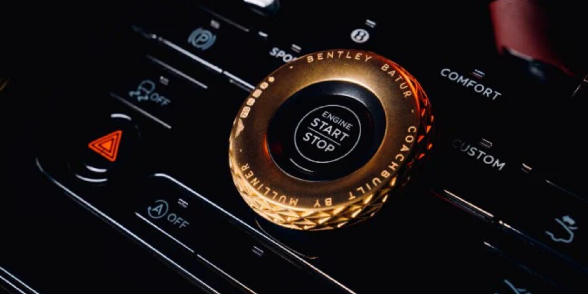 Lusso estremo con l'oro in 3D, la nuova Bentleu Mulliner Batur è speciale