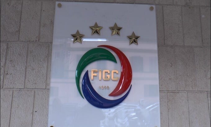 Morte Pelè, minuto di raccoglimento in Serie A