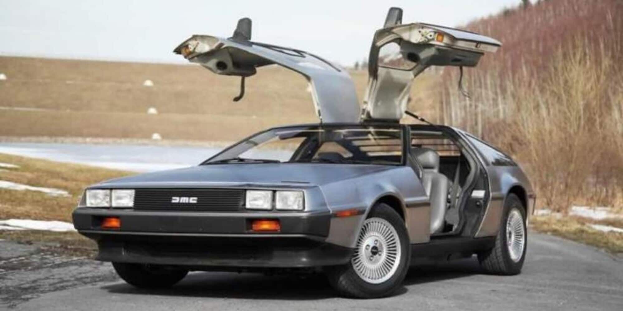 Problemi a Hollywood:  DeLorean fa causa alla Universal per l'auto di Ritorno al Futuro