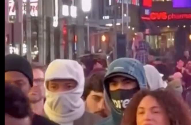 Guadagni oltre 50 milioni ma a New York non ti conosce nessuno!