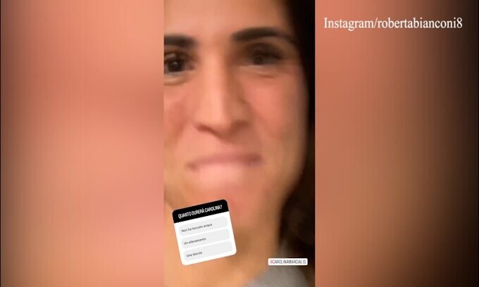 Carolina Marcialis torna in piscina, gli scherzi delle colleghe