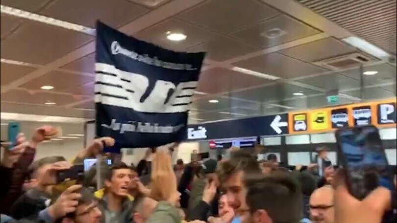 Ululati a Lecce, la Lazio prende posizione: "I nostri tifosi non sono razzisti"