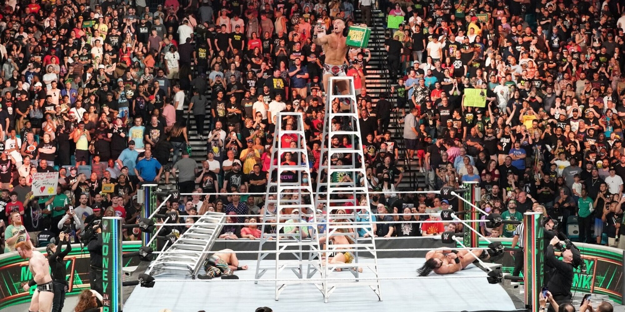 WWE, annuncio a sorpresa: Money in the Bank sarà in Europa