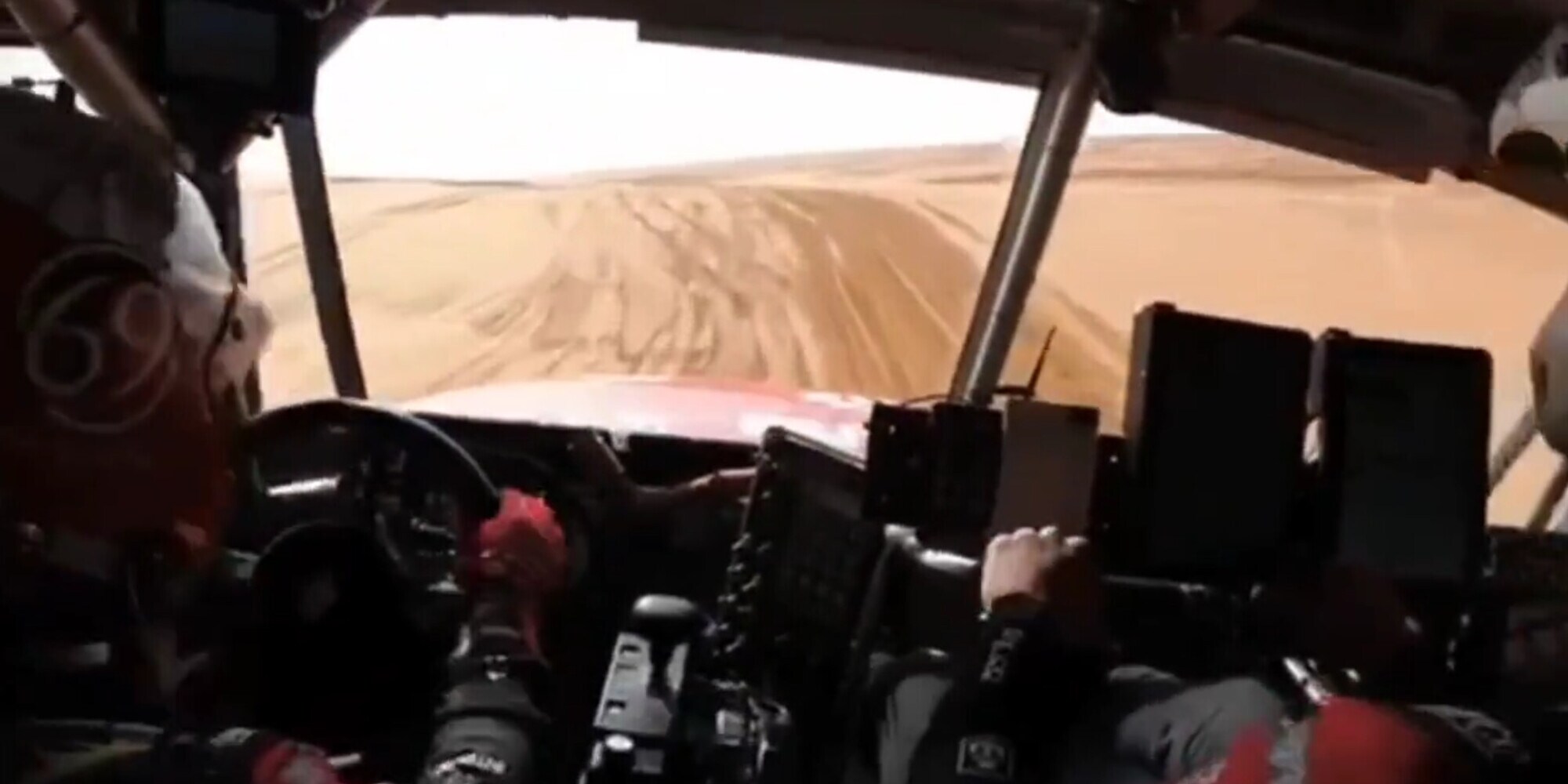 Dakar, tragico incidente con un tifoso, il pilota: "Noi incolpevoli"