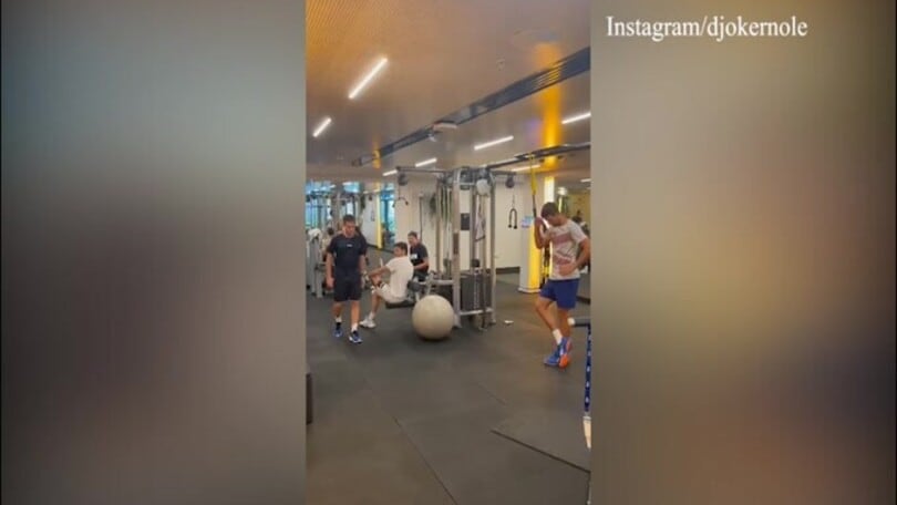 Djokovic alla Messi: "Que miras bobo?"