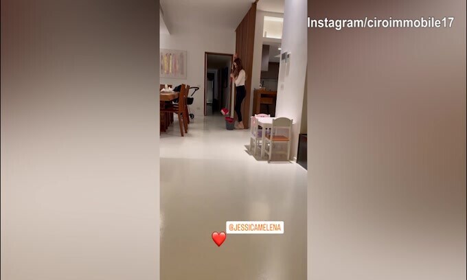 Ciro riprende le "fatiche" di Jessica