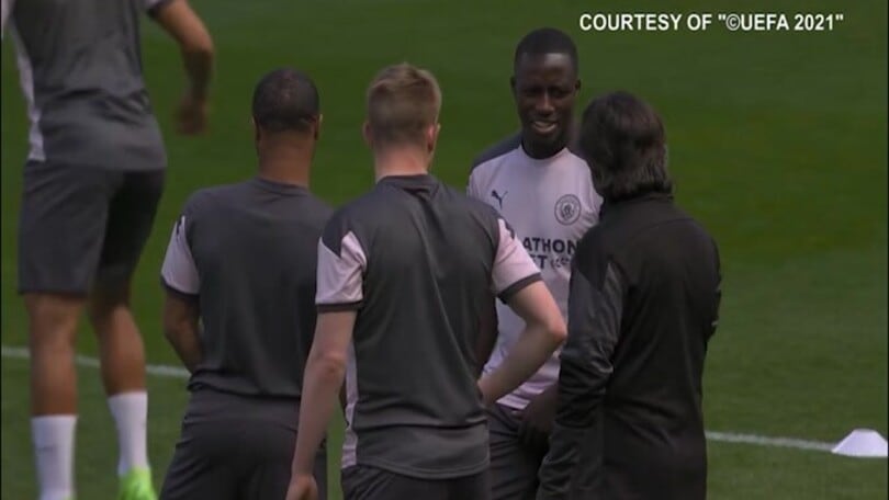 Manchester City, Mendy assolto per 6 capi d'imputazione