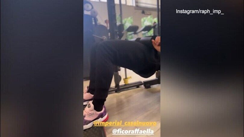 Raffaella Fico torna in palestra, il video sui social