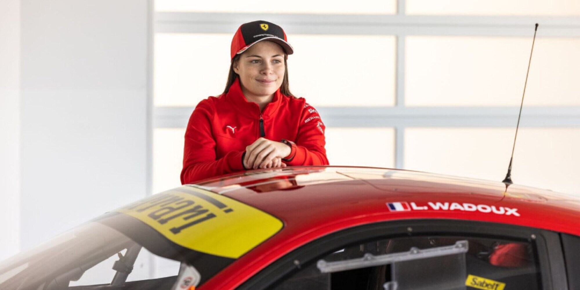 Lilou Wadoux, la 21enne francese è la nuova pilota Ferrari