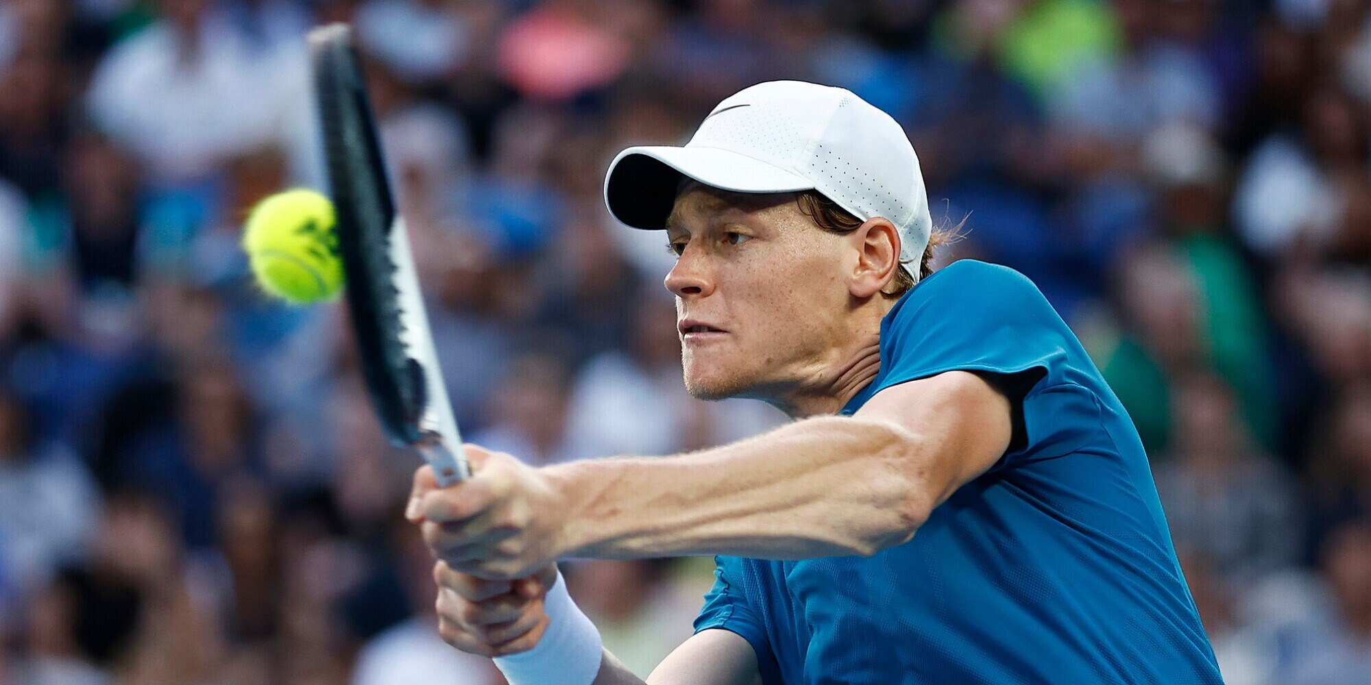 Tennis, Australian Open: Sinner ko in cinque set, Tsitsipas ai quarti