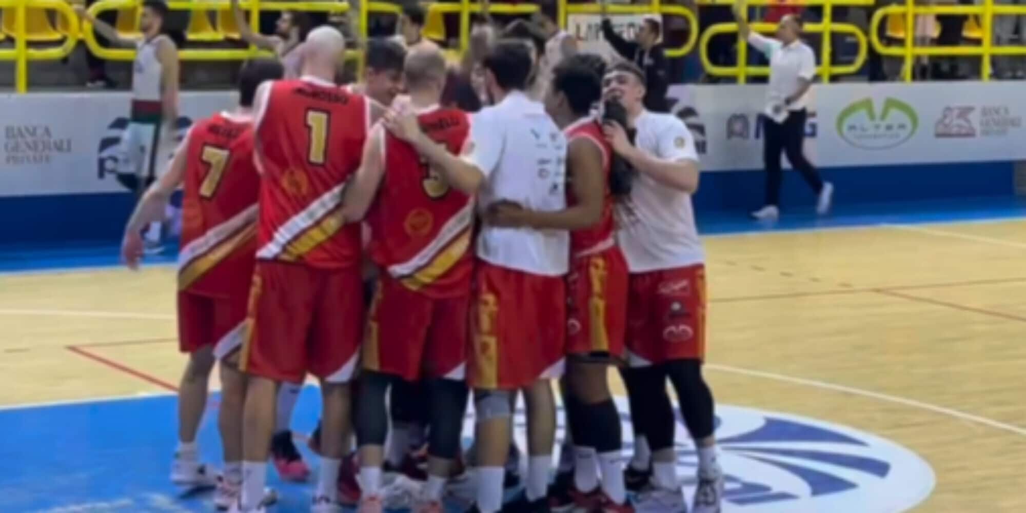 Oleggio Basketball: gli Squali sbancano il PalaBattisti!
