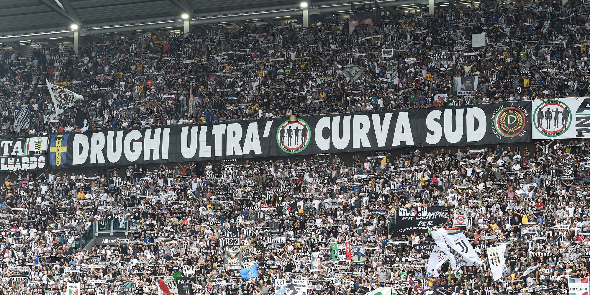 Ultrà Juve, indagato anche il padre del calciatore annegato nel 2006
