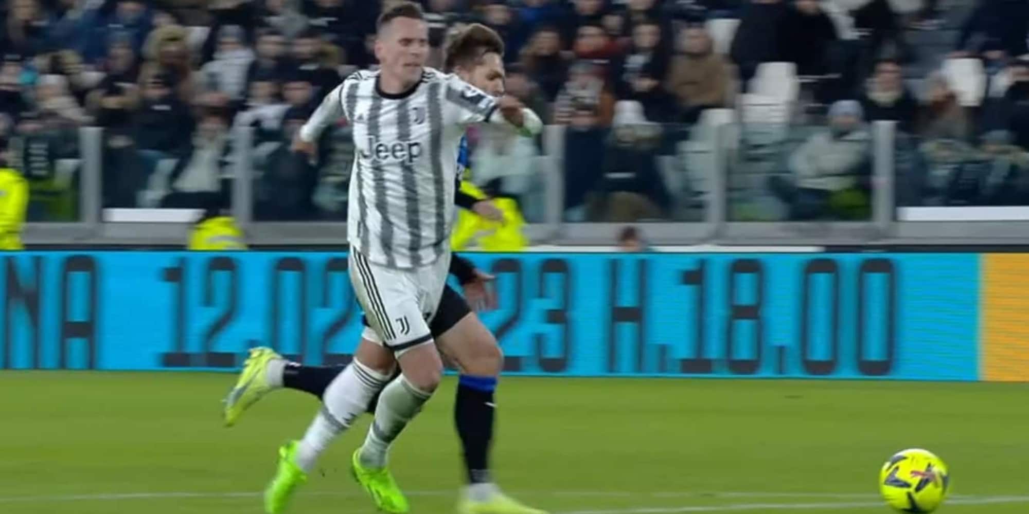 Toloi abbatte Milik: Juve-Atalanta, altro episodio dubbio