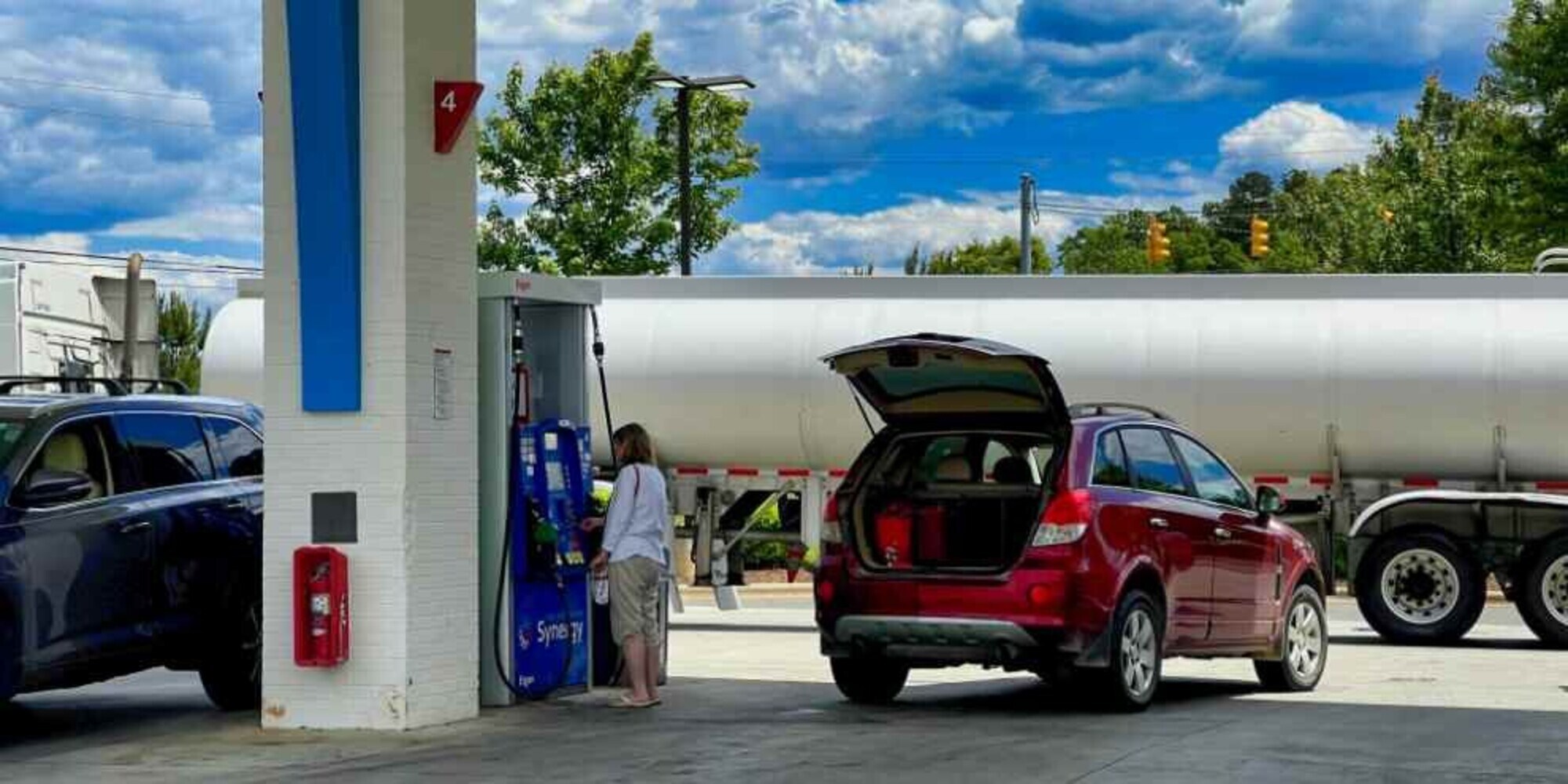 Carburanti, i prezzi salgono vertiginosamente: benzina a 1,842 euro/litro