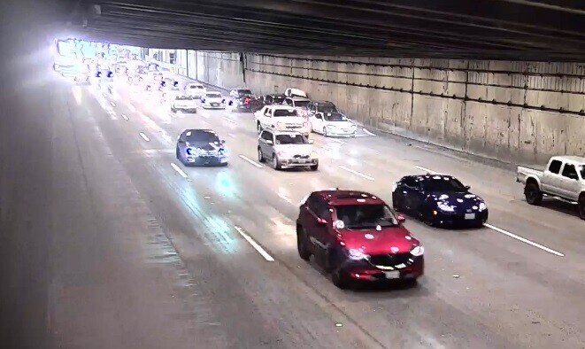 Maxi incidente negli USA: colpa della guida autonoma della Tesla?