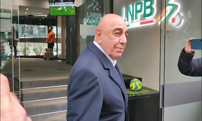 Lega Calcio, Galliani sorride e svia: "Meglio che non rispondo"