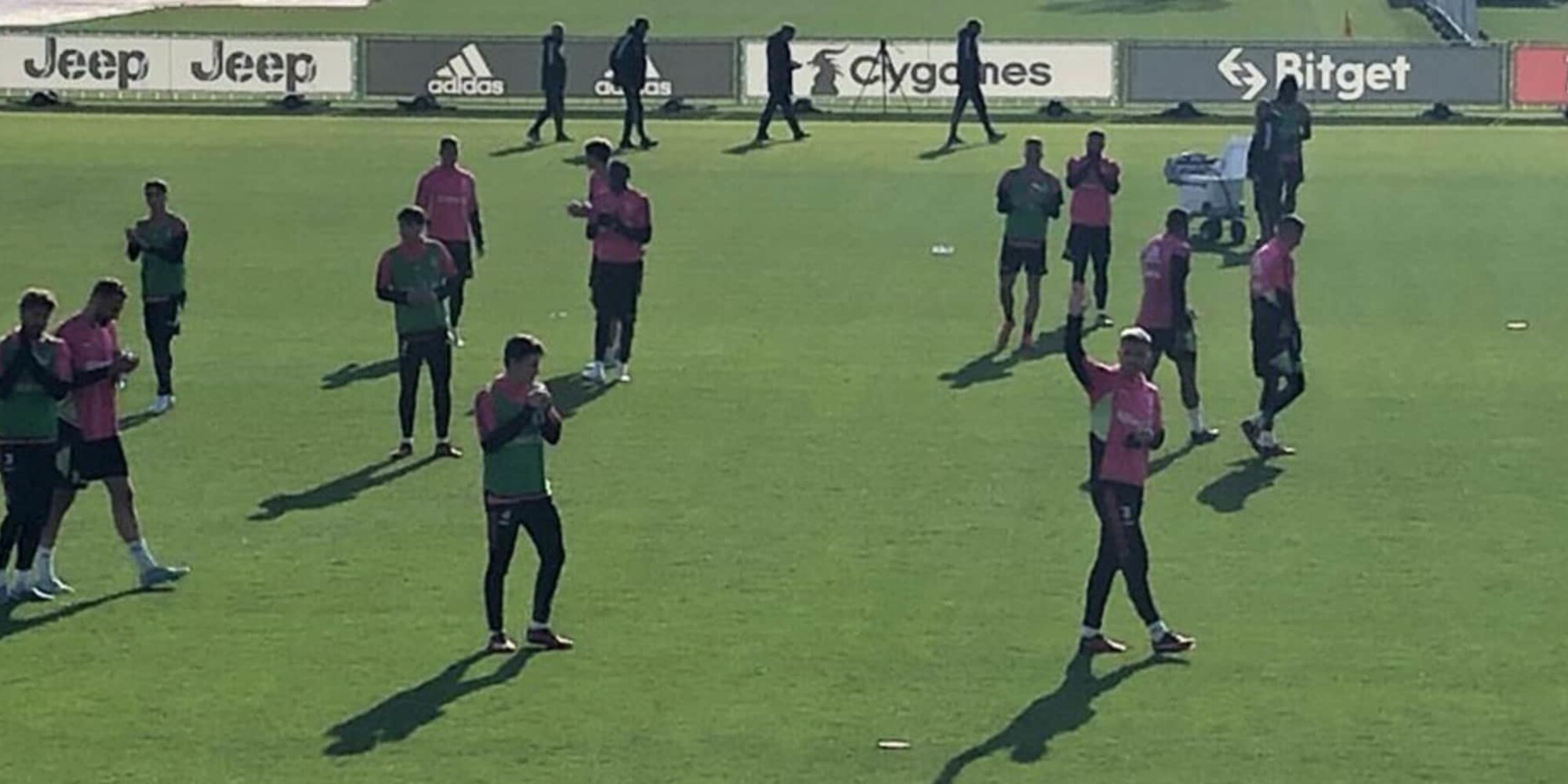 Juventus: Bonucci in gruppo, a segno Chiesa e Di Maria e i tifosi caricano!
