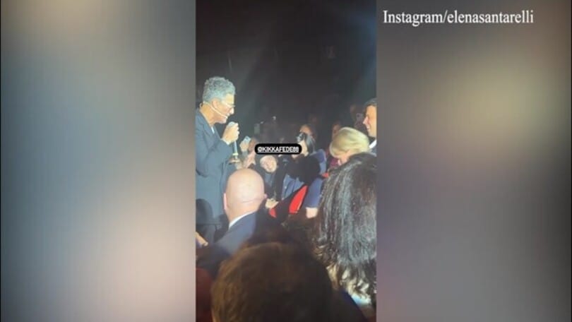 Pellegrini, la battuta di Fiorello: "Dovresti essere incinta di 14 mesi"
