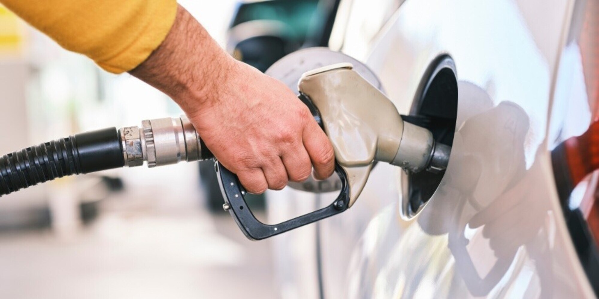 Carburante, i prezzi preoccupano: benzina a 1,883 e diesel a 1,923 euro