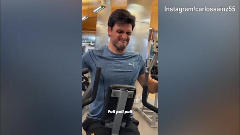 F1, Ferrari: il duro lavoro di Sainz in palestra