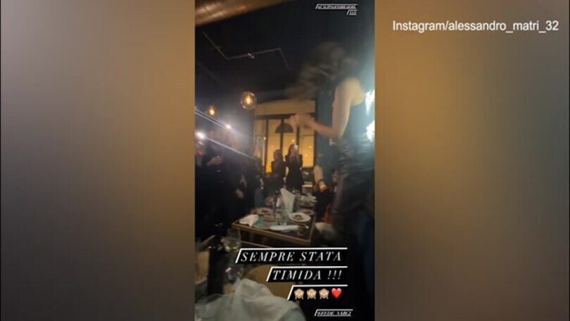 Federica Nargi balla sul tavolo: la reazione di Matri è epica
