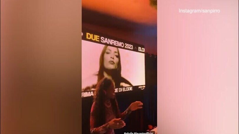 Elodie e Levante danno elettricità a Sanremo: ecco il video del balletto