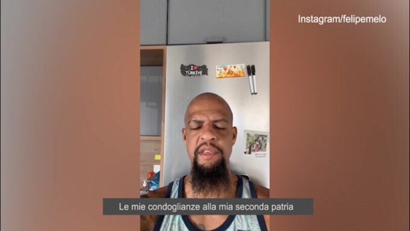Turchia, il dolore di Felipe Melo: "Che le mie preghiere siano con voi"