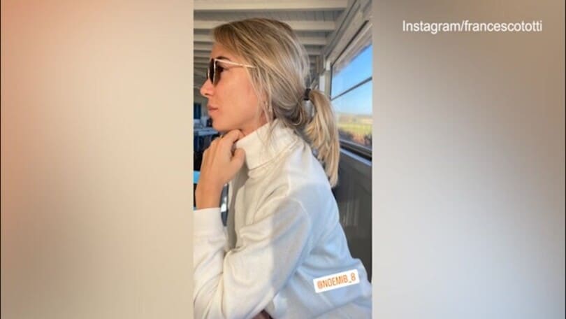 Totti, ecco la dedica d'amore social a Noemi