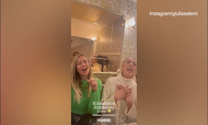 Sanremo, lo show di Diletta, Giulia e Chiara sulle note di 'Brividi'