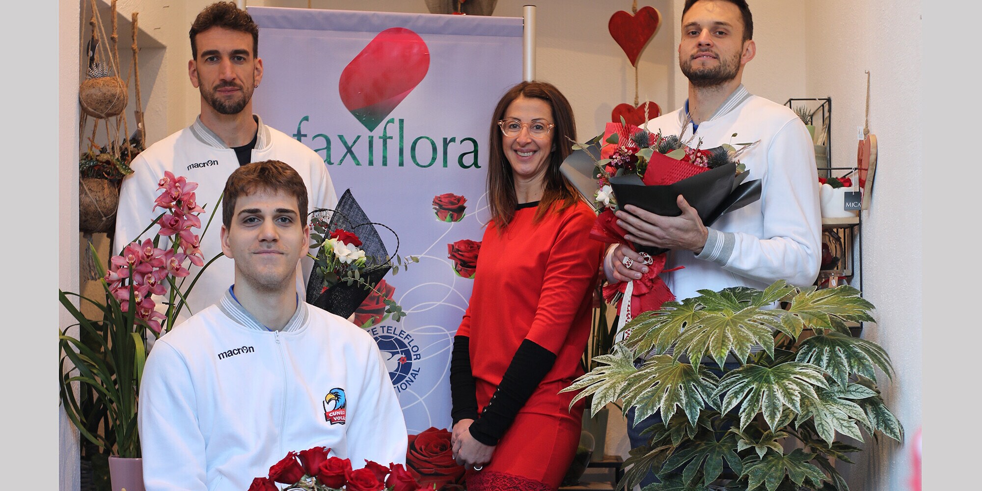 Cuneo Volley sempre sul pezzo con i fiori di Faxiflora