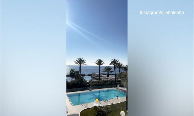 Splende il sole su Sanremo, ecco il buongiorno di Diletta Leotta
