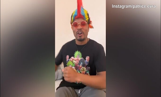 L'ammisione di Evra: "Sono ufficialmente pazzo"