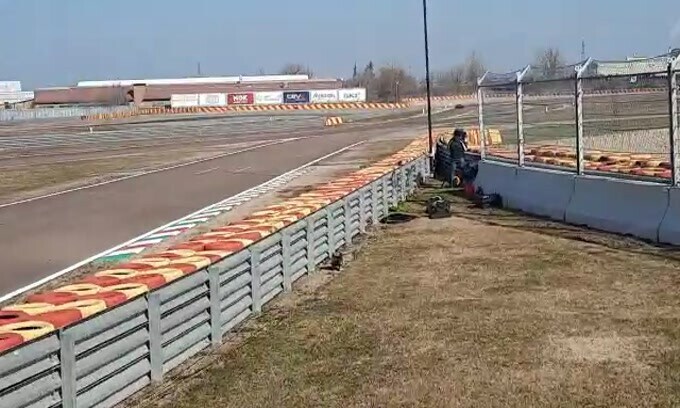 San Valentino in Ferrari: Leclerc è già in pista!