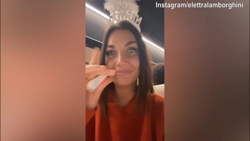 San Valentino, super scherzo di Elettra Lamborghini ad Afro Jack