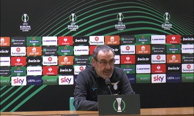Furia Sarri: "Questo arbitro non può girare per l'Europa"