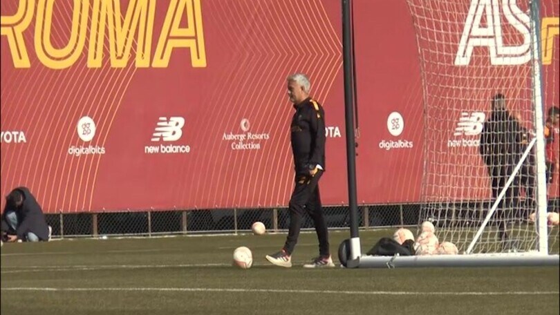 Roma, Dybala si ferma: ecco quando potrebbe rientrare