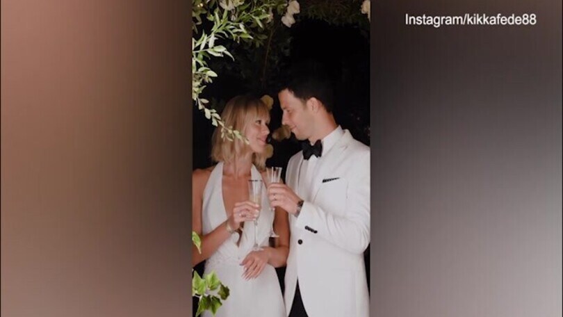 Federica Pellegrini si sente romantica: ecco la dedica d'amore al marito