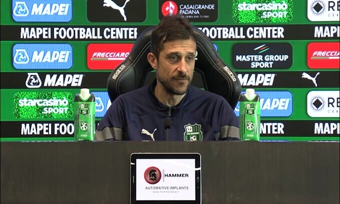 Dionisi: "Col Lecce partita difficile, Berardi e Pinamonti ci saranno"