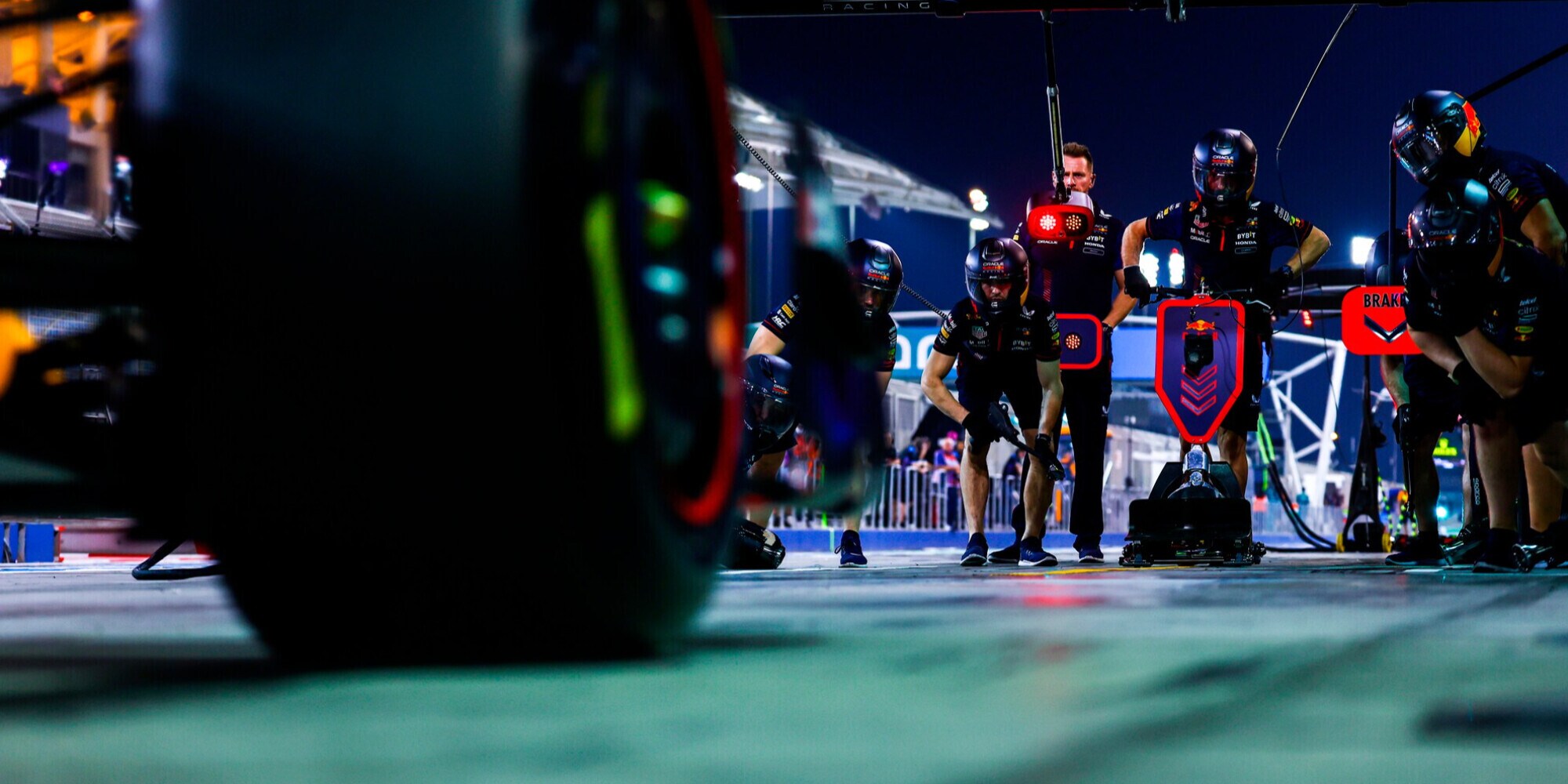 F1, test Bahrain: solo un team fa peggio del 2022, ecco quale