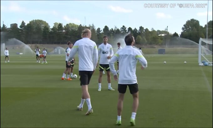 Erling Haaland è pronto a firmare un contratto milionario