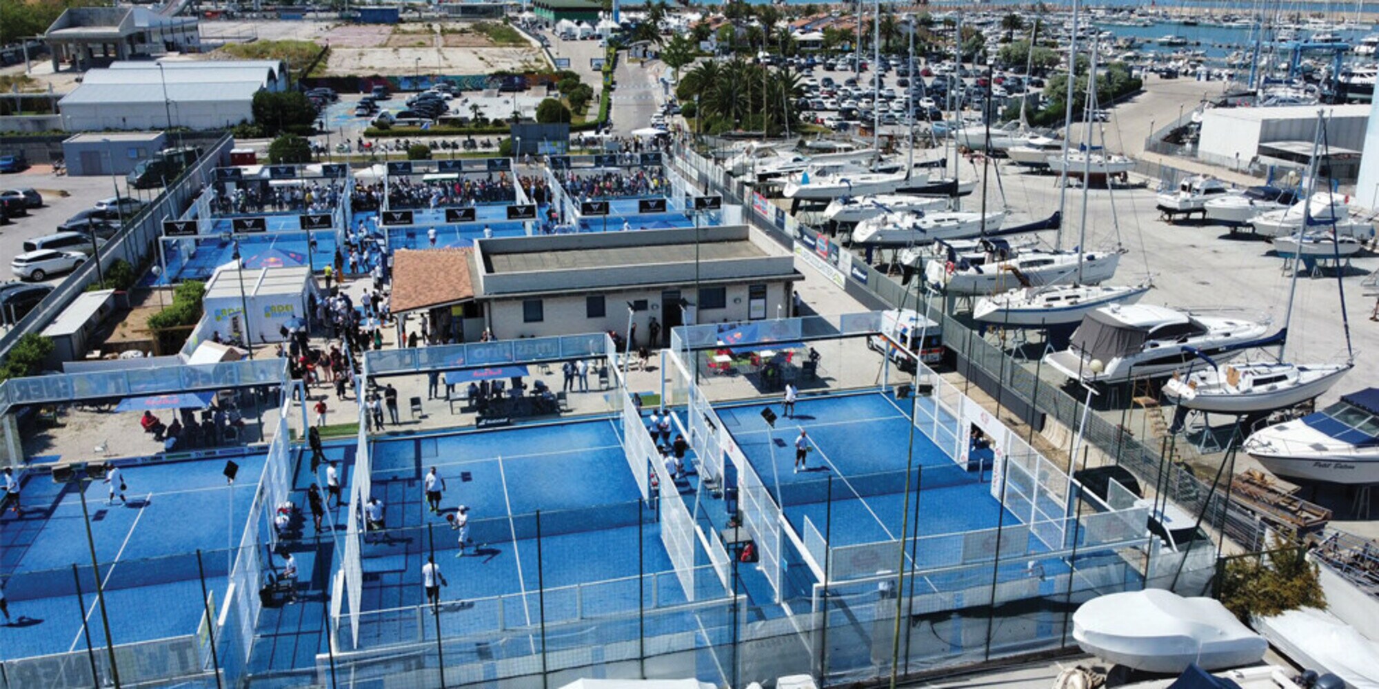 Pescara, ecco Padelmania: il circolo che piace ai calciatori