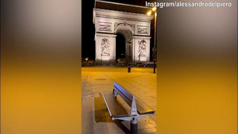 Del Piero illumina...l'Arc de Triomphe