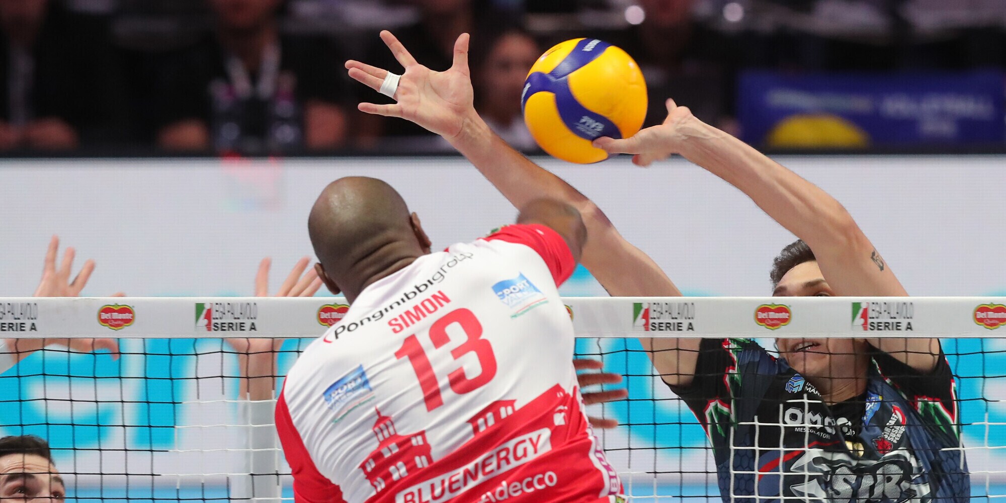 Il sabato di Superlega parte con Cisterna-Piacenza e Civitanova-Milano